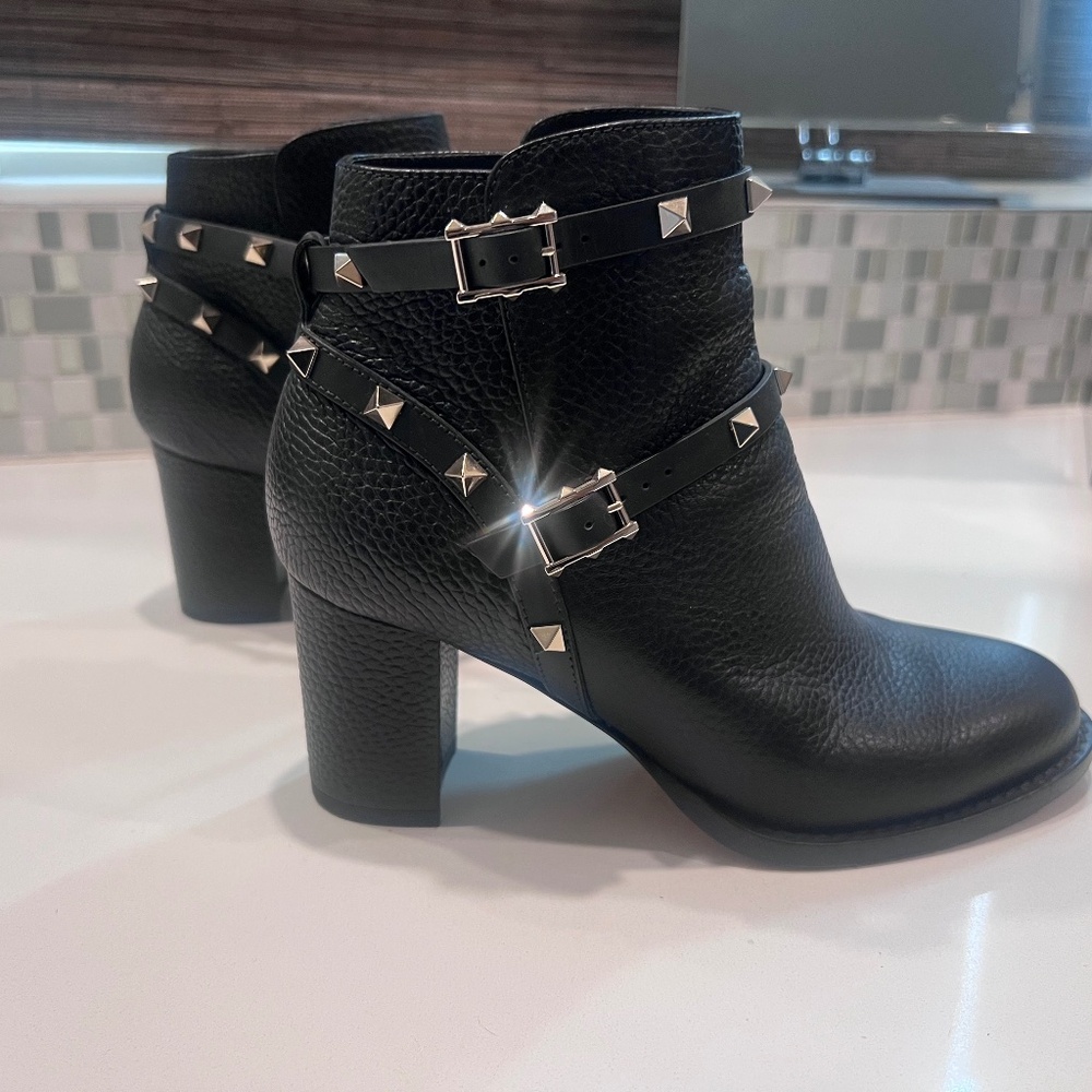 Valentino booties